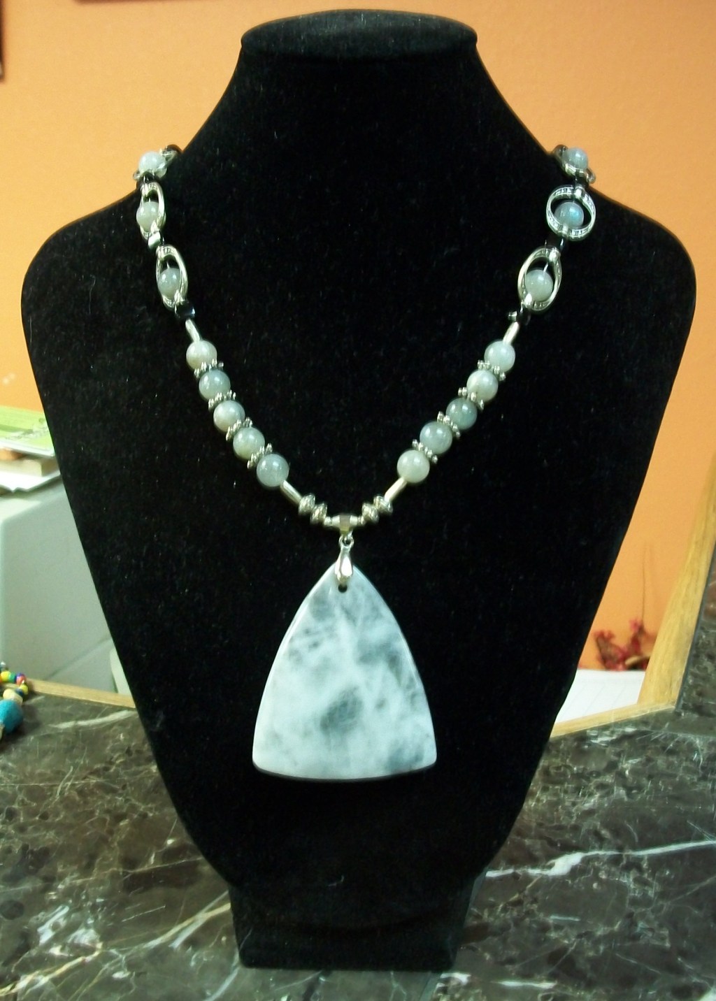 Jan Sipprell – Montana Agate Jewelry – Mi Casa&nbsp;Pottery